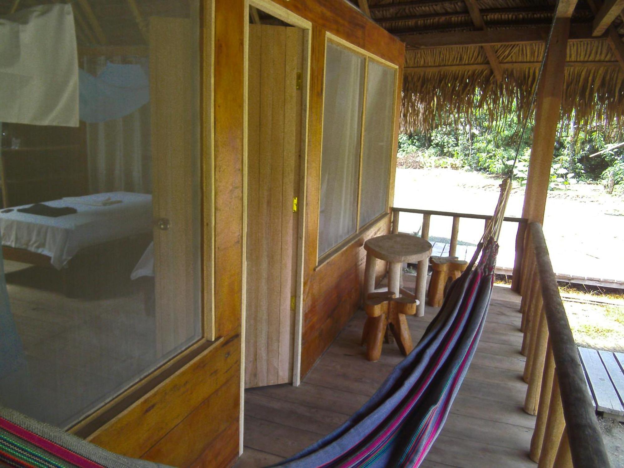 Aguas Negras River Lodge Puerto Montufar Exterior foto